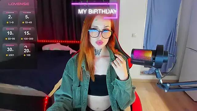 Check out our webcam shows gallery and message on a personal level with our sweet squirt cams hosts, showing off their natural physiques and sex toys.