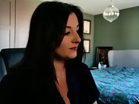 yourcassiexo from StripChat is Freechat