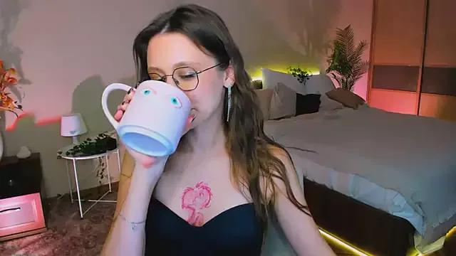 Check out our webcam shows gallery and message on a personal level with our sweet squirt cams hosts, showing off their natural physiques and sex toys.