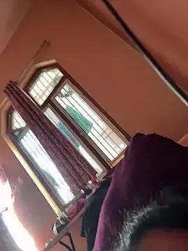 YOURMISTHI from StripChat is Freechat