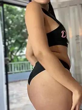 Check out our webcam shows gallery and message on a personal level with our sweet squirt cams hosts, showing off their natural physiques and sex toys.