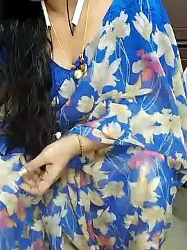 yours-kavaya from StripChat is Freechat