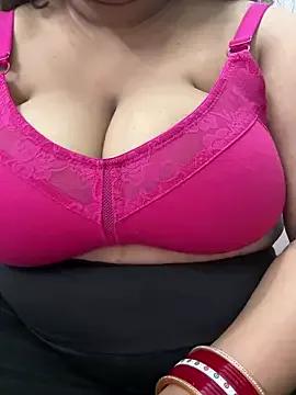 Yoursexy_cherry from StripChat is Freechat