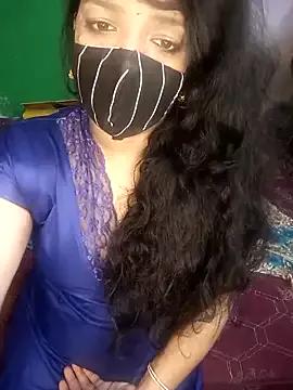 yourtina from StripChat is Freechat