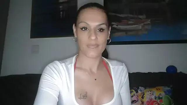 yumara351 from StripChat is Freechat