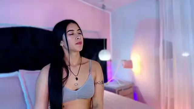 Zafira_lust from StripChat is Freechat