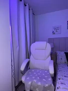 Zara_Sizzlee from StripChat is Freechat