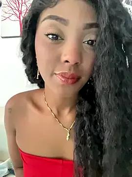 zaracollins01 from StripChat is Freechat