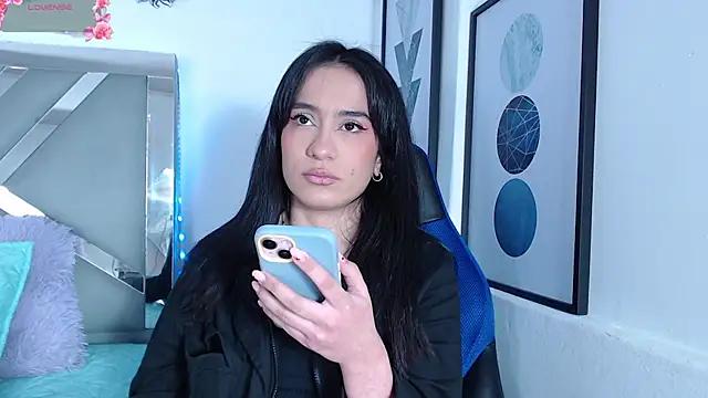 ZaraDames_ from StripChat