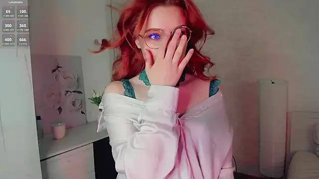 ZaraDarrel from StripChat is Freechat