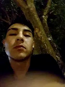 Zetazeta09 from StripChat is Freechat