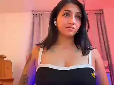 Check out our webcam shows gallery and message on a personal level with our sweet squirt cams hosts, showing off their natural physiques and sex toys.