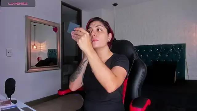 Check out our webcam shows gallery and message on a personal level with our sweet squirt cams hosts, showing off their natural physiques and sex toys.
