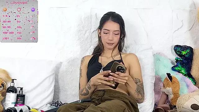 Check out our webcam shows gallery and message on a personal level with our sweet squirt cams hosts, showing off their natural physiques and sex toys.